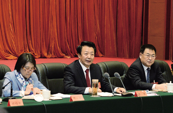 王君：充分发挥政协组织和政协委员独特优势 为打造祖国北疆亮丽风景线作出新贡献
